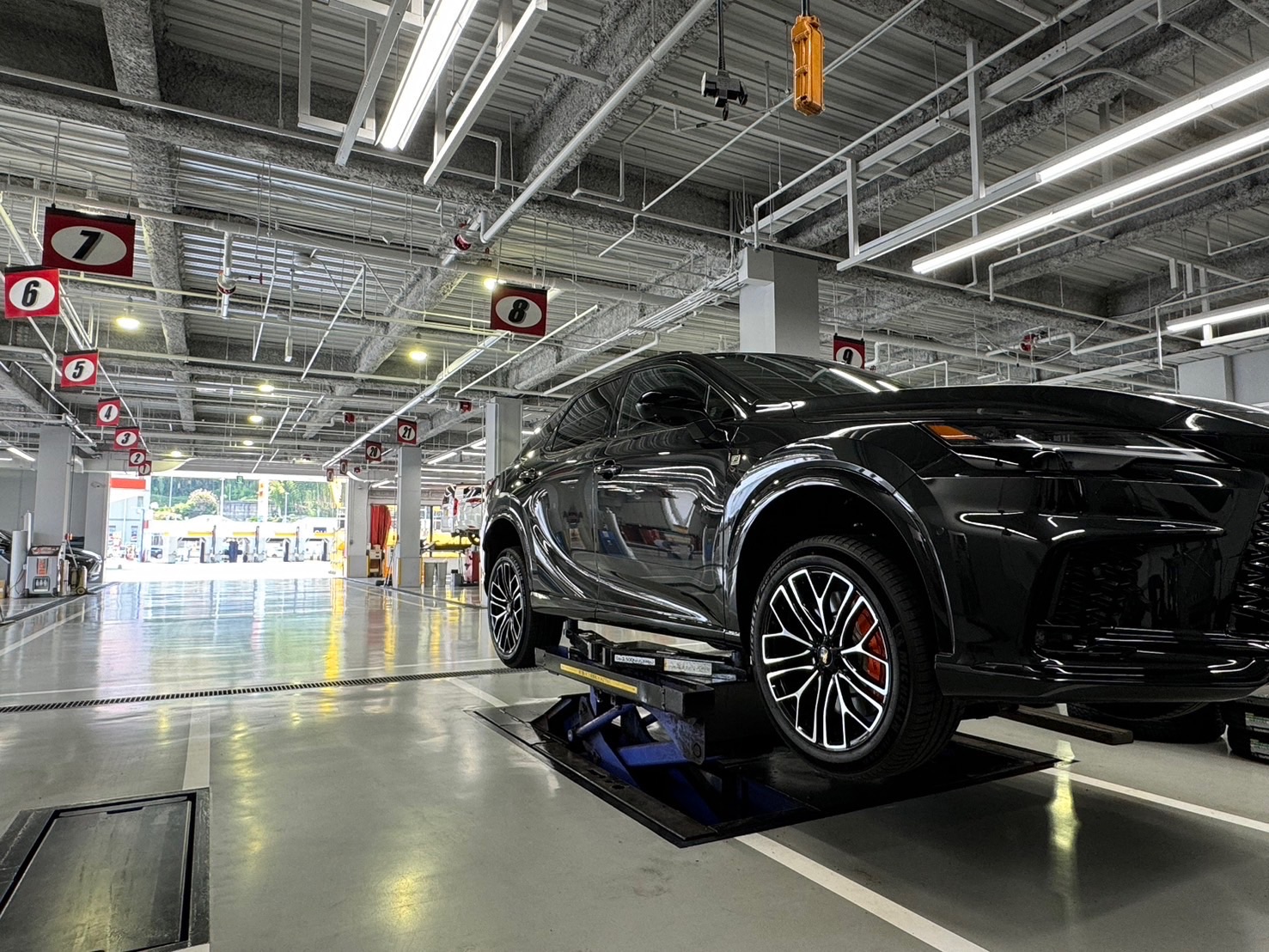 オートバックス